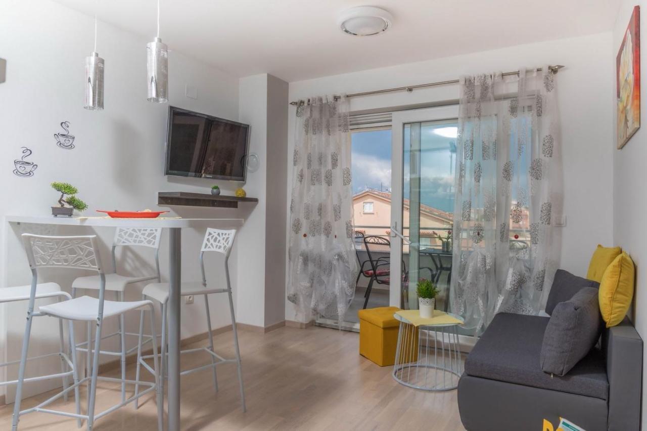 Michelle Apartment Crikvenica Exterior photo